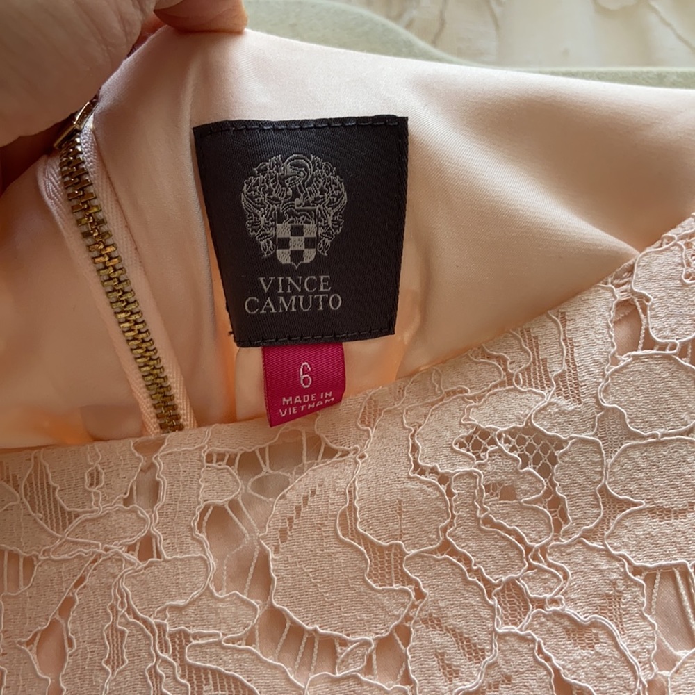 Dress - Picture 3 of 4